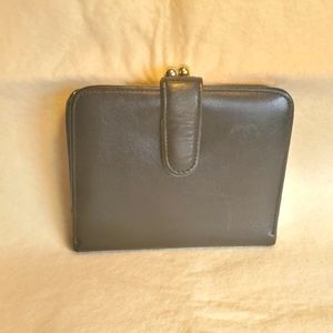 Vintage Leather Coach Kisslock Wallet Black